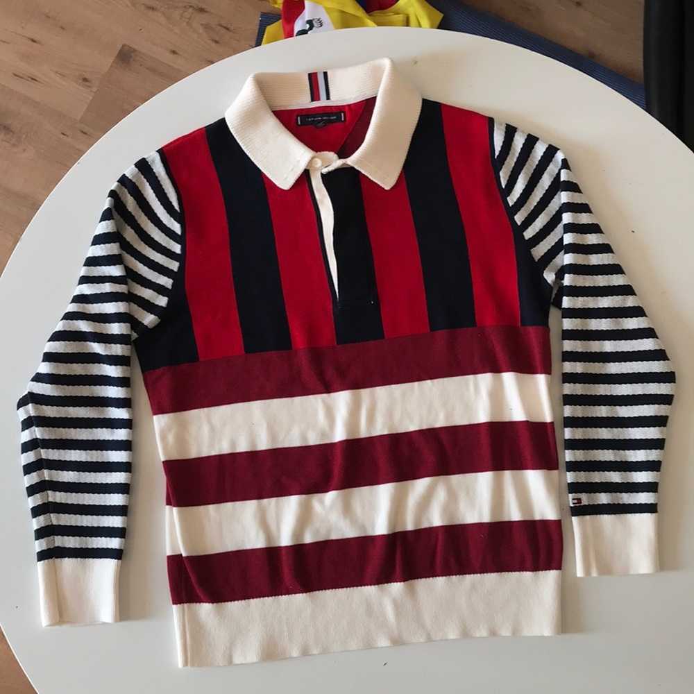 TOMMY HILFIGER SWEATER
